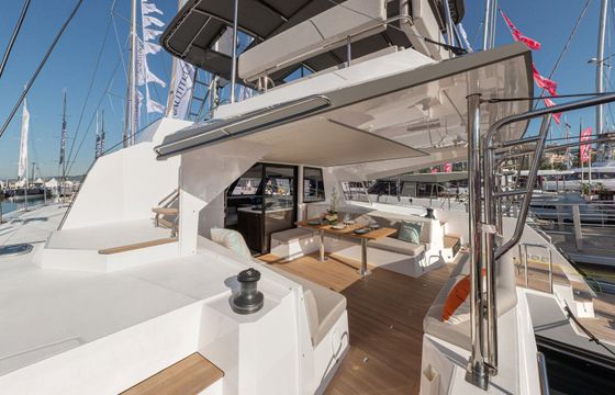 Catamaran Nautitech 46 Fly 14m
