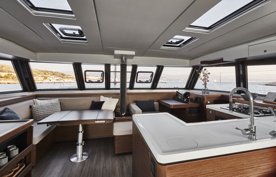 Catamaran Nautitech 46 Fly 14m