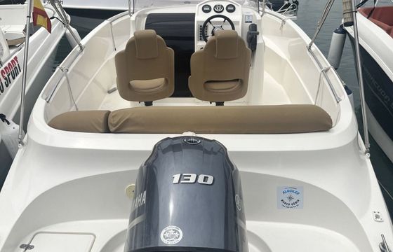 Motorboat AQUA 620 115hp
