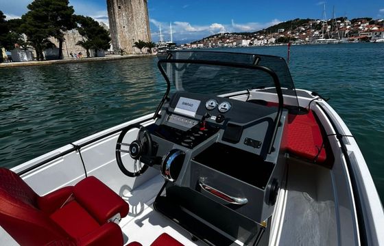 Motorboat PROTAGON YACHTS 20S 150hp