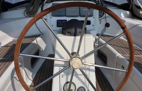 Sailboat Bavaria 41 12.5m