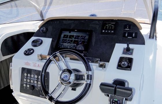 Motorboat Saver 330 WA - 11.5 metri 500hp