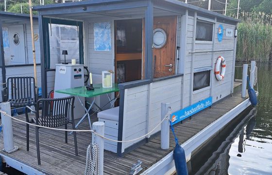 Houseboat WOMA knajdek Meble Sp. Zo.o Hausboot