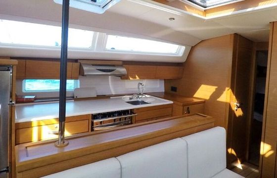 Sailboat JEANNEAU 54 16.16m