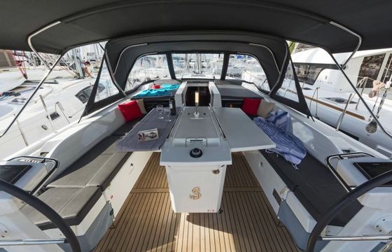 Sailboat Beneteau Oceanis 51.1 15.94m