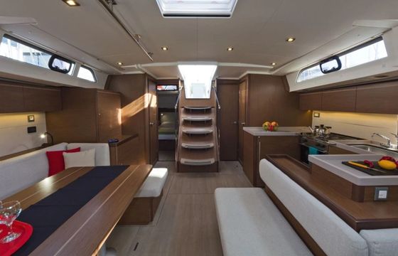 Sailboat Beneteau Oceanis 51.1 15.94m