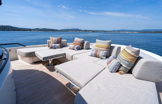 Motor yacht Bluegame BGX63 1770hp