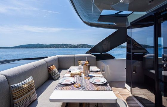 Motor yacht Bluegame BGX63 1770hp