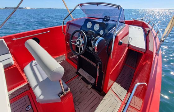 Motorboat NUVA YACHTS M6 Open 115hp