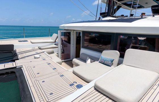 Catamaran Lagoon Lagoon Sixty 5 20.55m