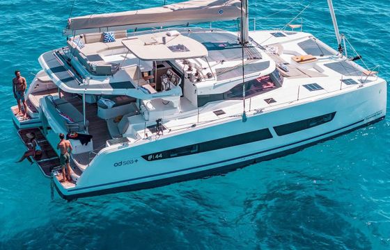 Catamaran Fountaine Pajot FP 44 13m