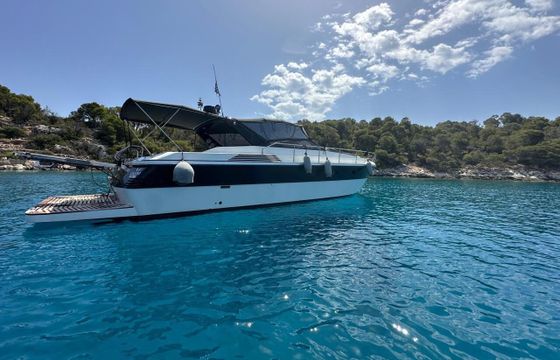 Motor yacht Pershing GRP 742hp
