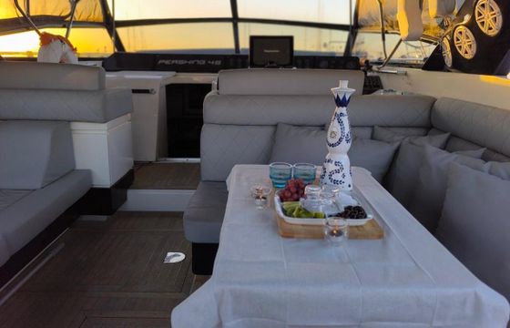 Motor yacht Pershing GRP 742hp