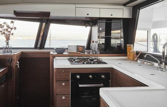 Catamaran Nautitech Fly 46 13.71m