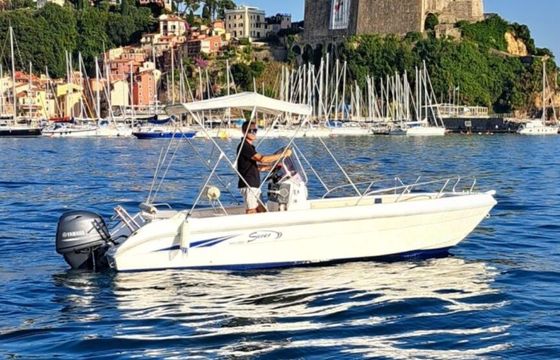 Boat without licence  RENT BOAT LA SPEZIA 40hp
