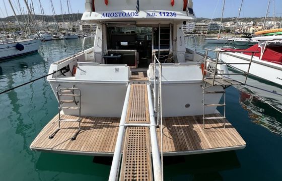 Motor yacht Ferretti Altura 52s 1100hp