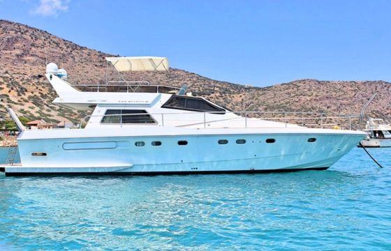 Motor yacht Ferretti Altura 52s 1100hp