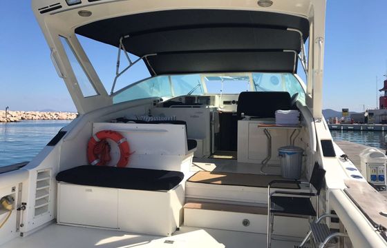Motorboat Bertram 38 Special 860hp