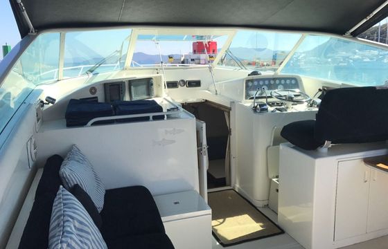 Motorboat Bertram 38 Special 860hp