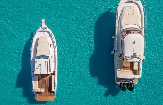 Motorboat Rent boat Cefalu’ Bimax 10.30 300hp