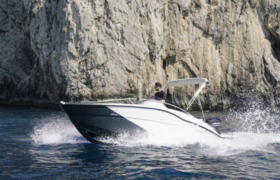 Motorboat Clear Aries 40hp