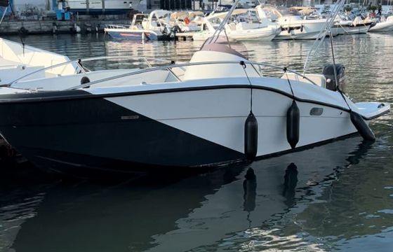 Motorboat Clear Aries 40hp