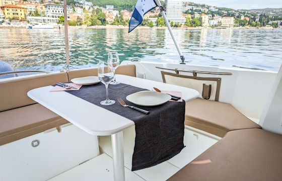 Motorboat Jeanneau Merry Fisher 755 150hp