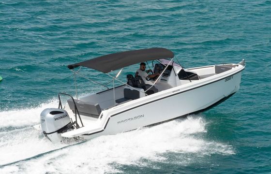 Motorboat Protagon 25 Space 250hp