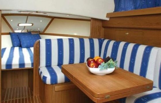 Motorboat Apreamare 9 Semi-cabin 500hp