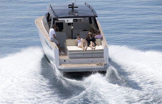 Motorboat Colnago 35 cabin 480hp