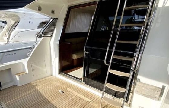 Motorboat UNIESSE MARINE 42 FLY 900hp