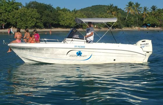 Motorboat PACIFIC CRAFT Open 670 200hp