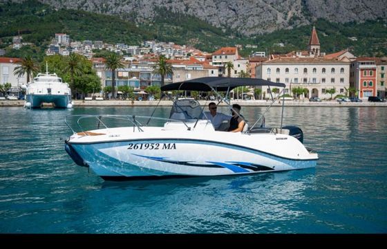 Motorboat Quicksilver 605 activ open 150hp