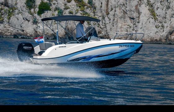 Motorboat Quicksilver 605 activ open 150hp