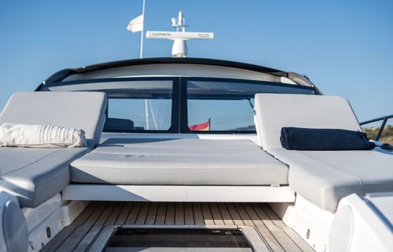 Motor yacht Sunseeker 50 Predator 1200hp