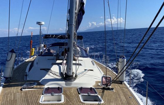 Sailboat Hanse 531 16m