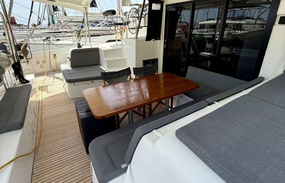 Catamaran Lagoon Lagoon 42 12.8m
