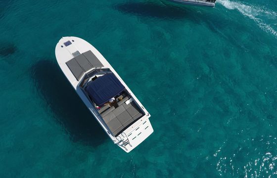 Motorboat ITAMA 38 850hp