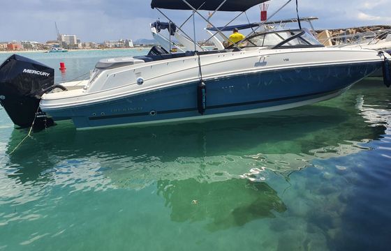 Motorboat BAYLINER VR6 200hp