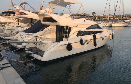 Motorboat Astondoa 39 730hp