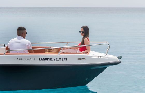 Motorboat Nireus Nireus Black – 490 Comfort 40hp