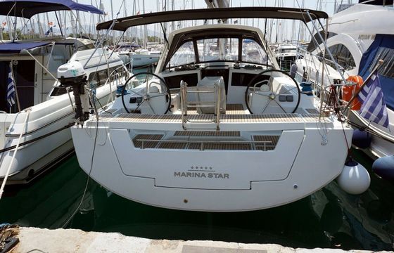Sailboat Beneteau Oceanis 48 14.6m