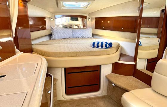 Motorboat Bavaria Bavaria 37 Sport 600hp