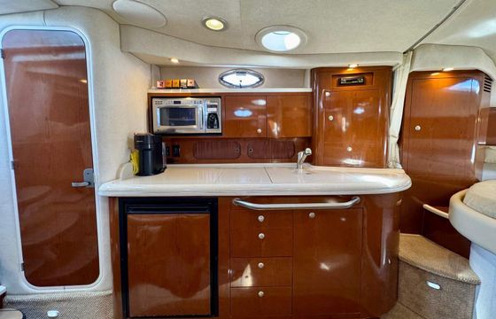 Motorboat Bavaria Bavaria 37 Sport 600hp