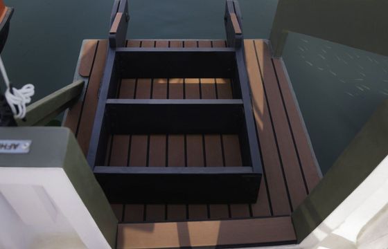 Motorboat Landing Cat Tambito 01 15hp