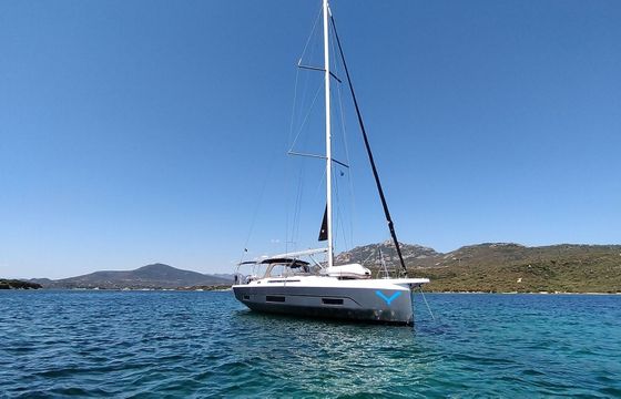 Sailboat Dufour 470 14.9m