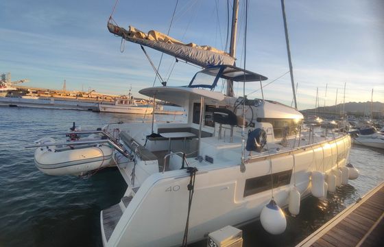 Catamaran Lagoon Lagoon 40 11.72m