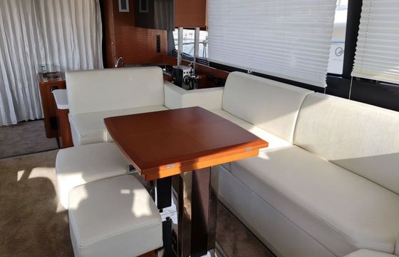 Motorboat Jeanneau Prestige 500 870hp