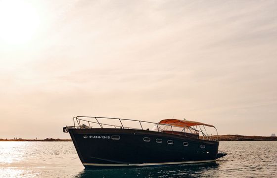 Motorboat patrone moreno open 42 750hp