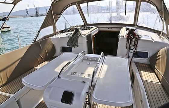 Sailboat JEANNEAU SUN ODYSSEY 509 15.38m